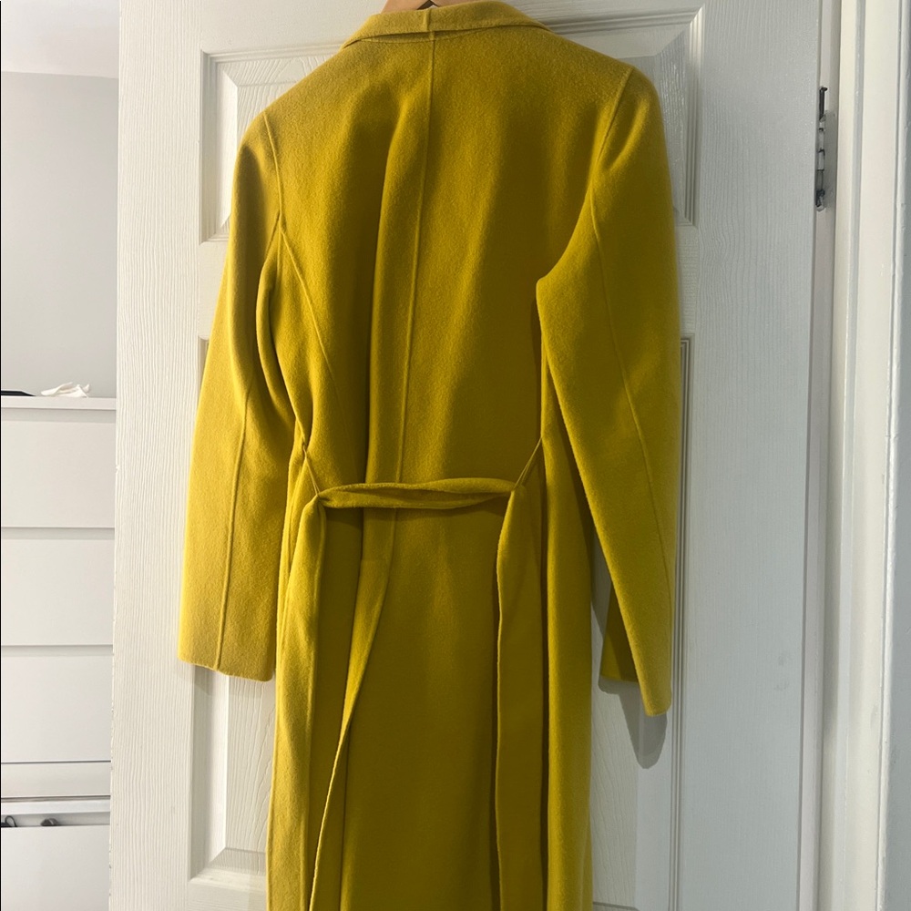 Yellow/Mustard Coat - Picture 6 of 7